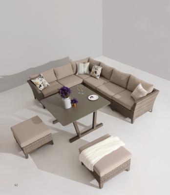 China Water Resistant Garden Furniture Outdoor Rattan Glass Table Top And Sofa Set for sale