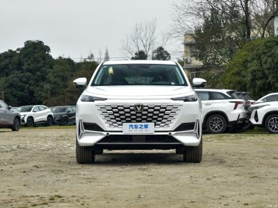 Cina Changan Uni-K 2.0t 2WD Yuexiang sterzo sinistro cambio automatico SUV auto a benzina in vendita