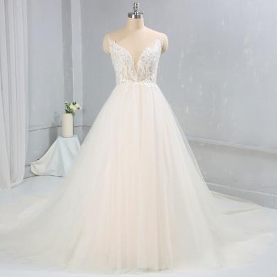 Cina light champagne v neck A line tulle wedding dresses in vendita