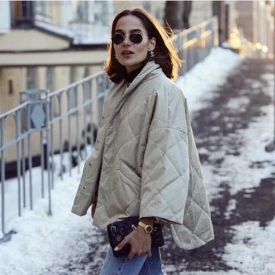 China Anti-Wrinkle Customized Designer 2022 Autumn Winter New Brand Female Short Jacket Cotton Padded Outerwear For Women for sale