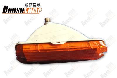 Cina Luci anteriori di plastica del lampeggiatore per i camion ISUZU EXZ01 1822102030 ad alta resistenza in vendita