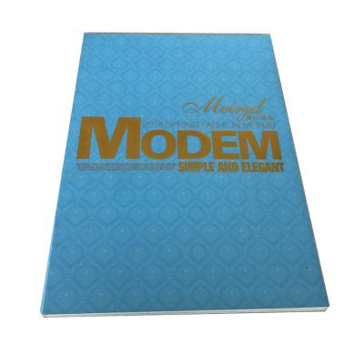 China paper & A4 A5 Cardboard Gold Stamping Paperback Booklet Catalog Booklet Booklet Anime Manga Comics Softcover for sale