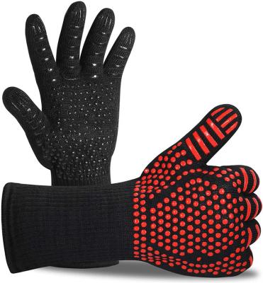 China Dotted Sell Well New Type Water Proof Silicon BBQ Gloves With Striped For Kitchen Rack for sale