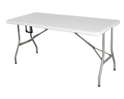 China Modern Outdoor Plastic Folding Furniture 5FT Portable Table With Carry Handles for sale