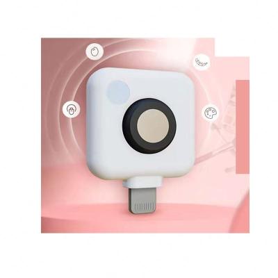 China Wholesale Hot Selling UVlook Skin Analyzer High Quality Ultraviolet Facial Camera Mini Sunscreen Viewer IOS for sale