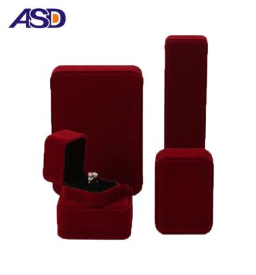 China Luxury Velvet Recycled Ring Box from Best Materials Jewelry Wholesale Custom Wedding for sale