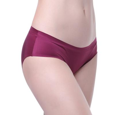 China Wholesale Satin Antibacterial Seamless Panties Women's Naked Sexy Short Underwear Ladies Panties Women's Briefs for sale