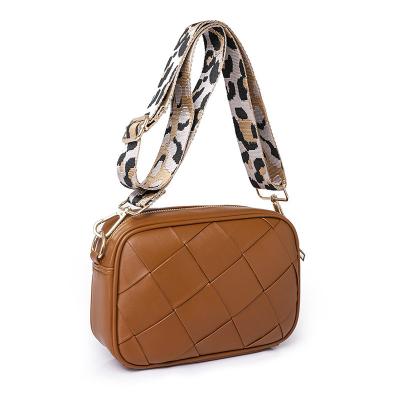 China 2023 Hot Selling Water Proof Fashionable Vintage PU Leather Cross - Body Bag Women Toss Bag For Girl Funny Packet Waist Bags for sale