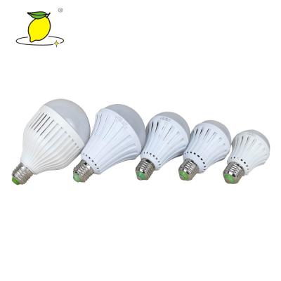 China Both AC and DC Use High Quality Led Bulb E27 Constant Current 800mA Backup Battery For 3.5-4 Hours Backup Led Bulb Light for sale