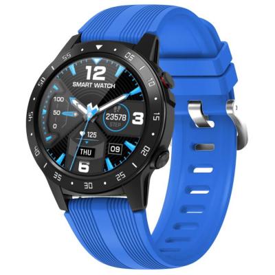 China 2021 Wholesale China New Arrival GPS Navigation Smart Watch Round 1.3 Inch IPS Silicone Kids Sports Gps Tracking Smart Watch for sale