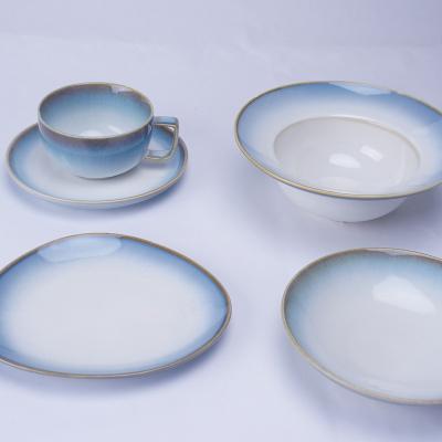 China Viable Wholesale High Quality Cheap Colorful Porcelain Dinnerware Set , Colorful Party Dishes for sale