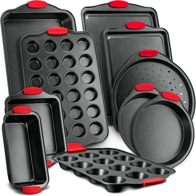 China Viable Nonstick Carbon Steel Oven Bakeware Kitchen Set with Silicone Handles Baking Pan Tray Set for sale