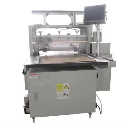 China 550mm Max. Workable Width Foam Kiss Cutting Machine for Materials for sale