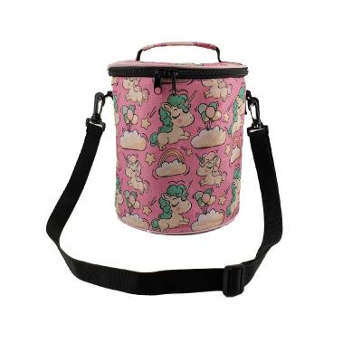 China Custom Made Oxford Bestselling Round Unicorn Printing Insulated Beer Can Bottle Lunch Cooler Bag With Bottle Holder for sale