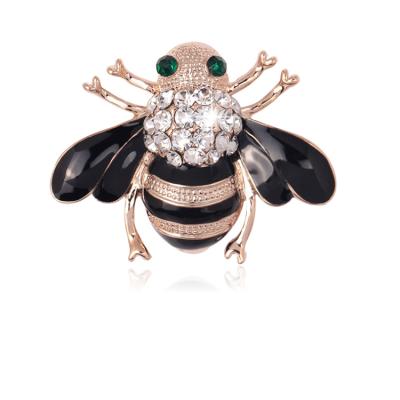 China Luxury Vintage Multicolor Pins Metal Sweater Floral Designer Bee Brooches Crystal Mariposa Brooch Muslim for sale