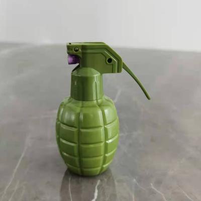 China Plastic Food Factory Candy Sprayer Bottle Fire Extinguisher Spray Candy Bottle For Kids for sale