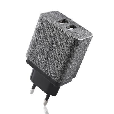 China 2.4A high quality universal left smart mobile phone 2 2.4A fast charger iregal mobile phone charger iregal for sale