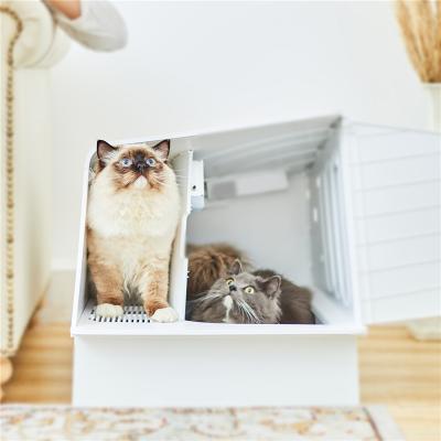 Chine Plastic Cat Sandbox Large Space New Anti-splash Stocked Design LED Cat Litter Box with Cat Litter Scoop à vendre