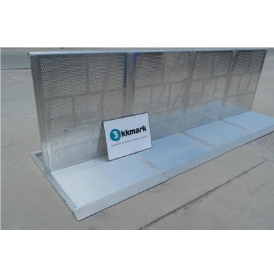 China Kkmark Mojo Crowd Control Road Traffic Easily Assembled Aluminum Crash Barriers for sale