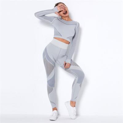 China Breathable Big Size Yoga Sets Compression Yoga Sets Plain Seamless Yoga Sets for sale