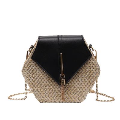 China Multifunctional Wholesale Fashion Lady's Leather Straw Woven Shoulder Bag Multicolor Beach Cross - Body Bag With Tassel for sale