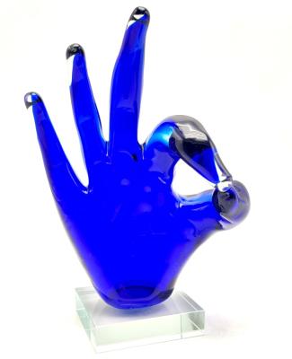 China Europe/North America/Aus/new craft finger ok gesture custom glass table decor for sale