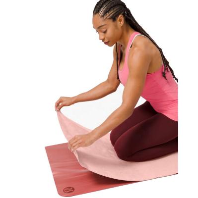 China Durable Custom Absorbent Warm Yoga Towel Microfiber Non Slip Yoga Mat Towel Lulu Suede Yoga Towel for sale