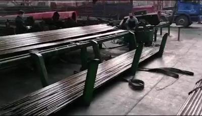 China S45c Seamless Carbon Steel Pipe Round Shaped For Water And Gas for sale