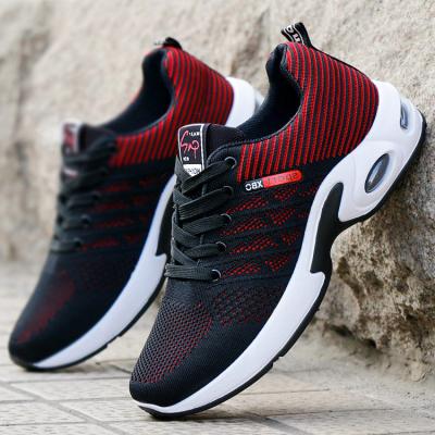 China 2021 New Fashion Designs EVA zapatillas sport de hombre European Style Fly Knitted Mesh Sports Shoes For Men for sale