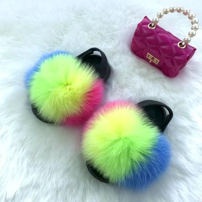 China 2021 fashion trend little girls fur slippers children's fox baby fur slides raccoon wear fur slippers with purse set suits in summer. for sale