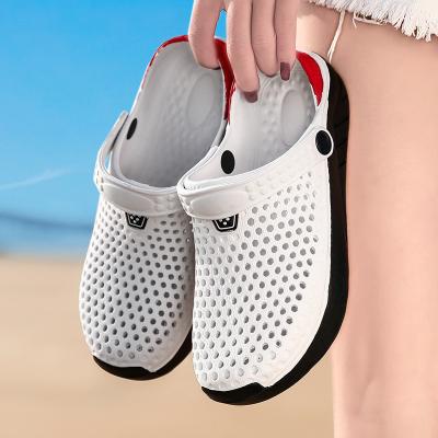 China New Shoes Sandals For Women Men Beach Shoes Fashion Garden Breathable Aqua Shoes Trekking Wading Size 36-45 for sale