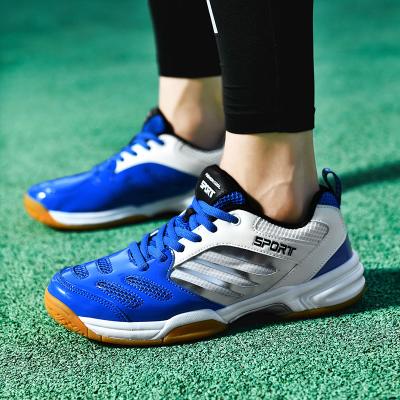 China New sports shoes men's badminton training shoes big size 38-48 tennis shoes lightweight men's anti slip quality blue red volleyball sneakers for sale