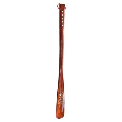 China Factory direct household eco-friendly long handle practical and durable shoe horn 20 inch long wooden shoe horn long for sale