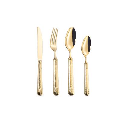 China Family Gold Steak Knife Style Stainless Steel Dinnerware Steak Dessert Spoon Three Knife and Fork Sets Viable European and Western for sale