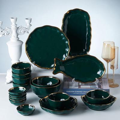 China Wholesale Viable Nordic Shiny Green Wedding Porcelain Dinnerware Restaurant Dish Set Luxury Ceramic Dinner Sets With Gold Rim for sale