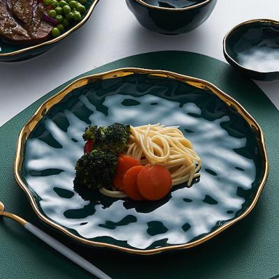 China Sustainable Luxury Wedding Restaurant Banquet Used Porcelain Shiny Green Elegant Round Dinner Dish Plates With Gold Rim for sale