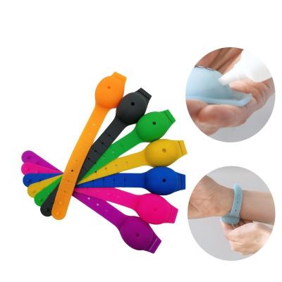 China Silicone Portable Liquid Wristband Sanitizer Wristband Hand Sanitizer Base Wash Hand Wash Without Rinse for sale