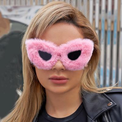 China Cat Eye Hot Sale Kids Adult Same Style Plush Winter Sunglasses Ladies Shape Cat Eye Plush Sunglasses Douyin Border Sunglasses for sale