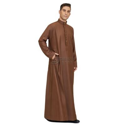 China Polyester spun or thobe saudi arabic islamic muslim classic men's long robe high quality TR fabric or Korean imitation fabric for sale