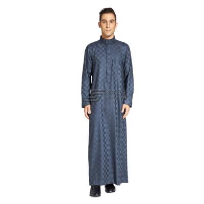 China Spun Polyester or Imitation Korean Fabric Stain Wholesale New Hot Sale Qatar Men's Embroidered Muslim Robe for sale