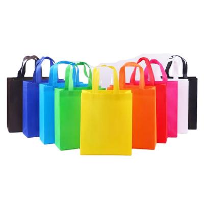 China Recyclable Art Paper Bags With Flat Paper Handles Customized PACKAGING Handbag With Customized Logo for sale