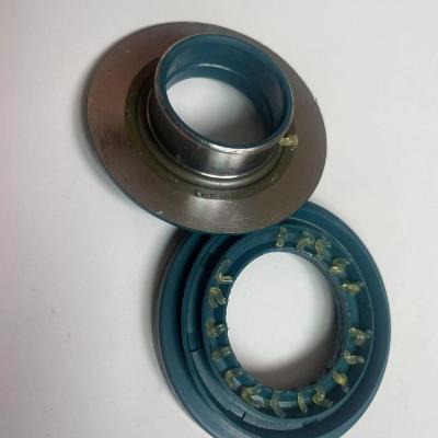 China New China Zenizhi Factory Manufacturing Process High Quality Rubber Rotary Seal Combination Seal Longer Service Life For 30*63*17 for sale