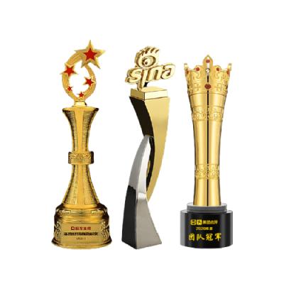 China Health care institute new design trophy gold metal award trophy glass crystal trophy antique crystal award trophy for sale