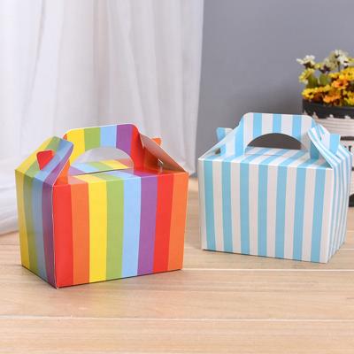 China Creative Materials Pastry Box Portable Birthday Recycled Baking Packaging Paper Colorful Cake Box for sale