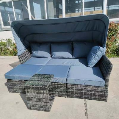 China Minimalist Round Rattan Outdoor Rattan Sun Sofa Wicker Daybed With Canopy Patio for sale