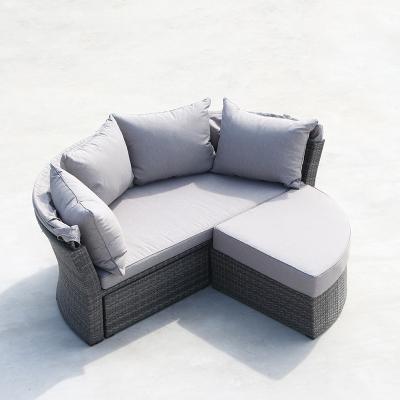 China Minimalist Outdoor Round Bed All Weather Round Rattan Day Lounge Folding Bed Wicker Sofa for sale