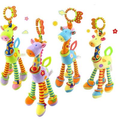 China Soft Baby Developmental Rattle Toys Hand Giraffe Animal Rattles Infant Toy Hanging Baby Rattle Plush Toy With Teether for sale