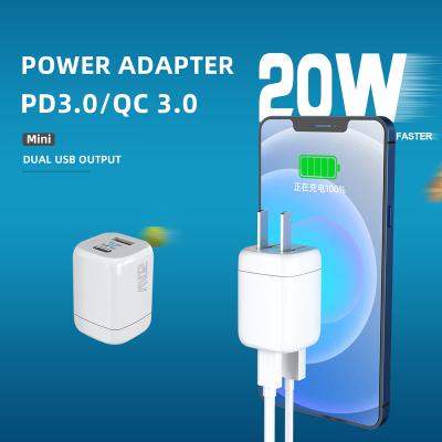 China Portable Mobile Phone Mini Dual USB Type C Power Adapter PD 20W Fast Wall Charger Adapter For iPhone 12 pro /12 Mini/12 max for sale