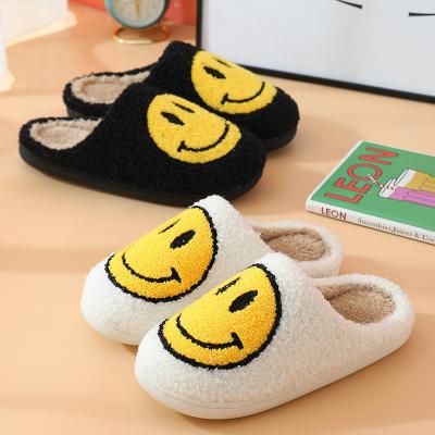 China HY51 Lightweight HONOR ME Wholesale Cute Smile Slippers Smile Face Pattern Slips Ladies Winter Flat Warm Happy Face Bedroom Indoor Slippers for sale