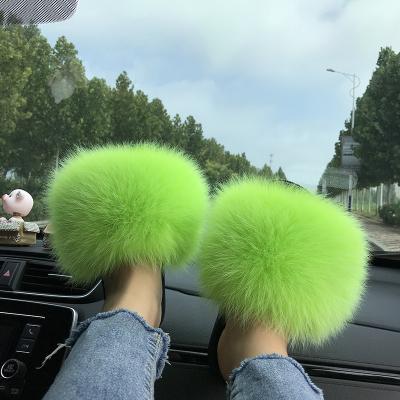 China Fashion Trend Fashion Soft Fluffy Fur Slippers Pink Plush Fox Fur Slides Women Bedroom Fur Slippers for sale